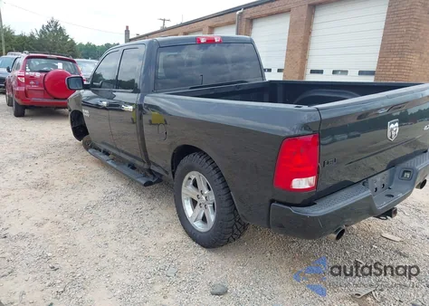 2016 Ram 1500 Express z USA, uszkodzony, nr VIN 1C6RR7FT5GS329158